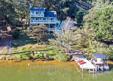 House Lake Lure