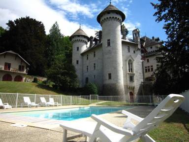 Château Serrières-en-Chautagne