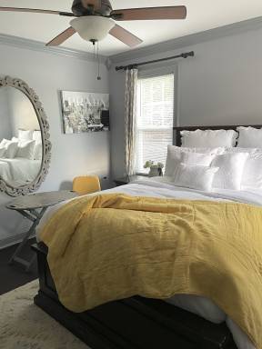 Apartment Englewood