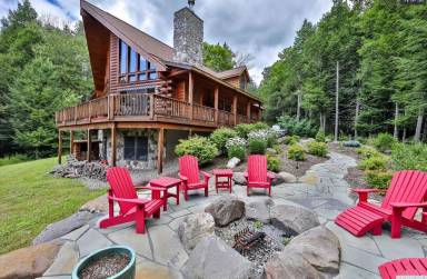 Chalet Jewett