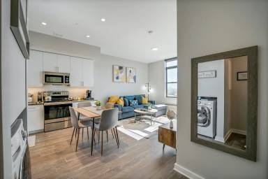 Apartment Elmwood Park