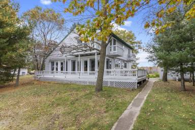Cottage Wautoma