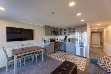 Condo Snowshoe