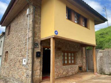 Casa Balcón Mieres
