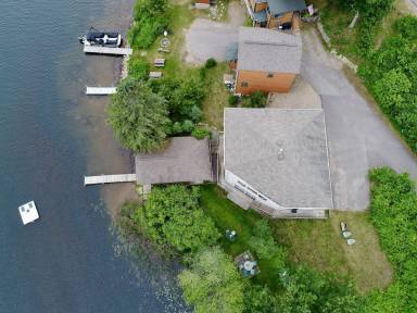 House Lake Tomahawk