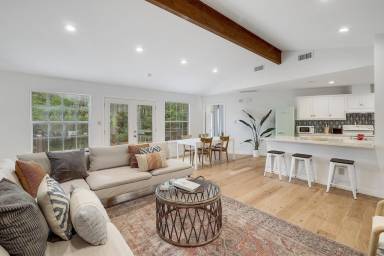 House Bastrop