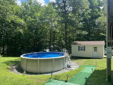 House Pool Bartonsville