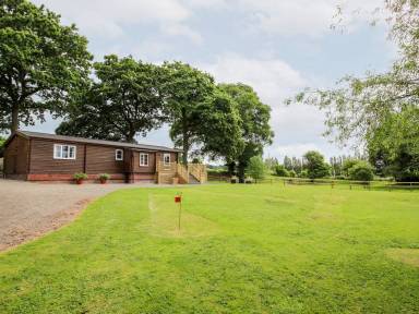Cottage Yard Cleobury Mortimer