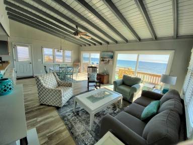 House Oak Island