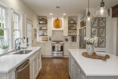 Cottage Conway