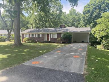 House Clemson