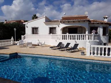 Villa Urbanització la Fustera