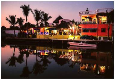 Villa La Barra de Navidad