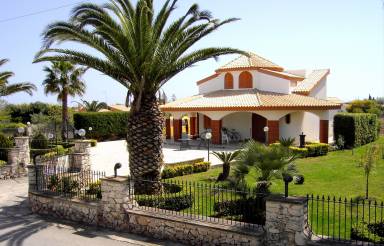 Villa Santa Maria del Focallo