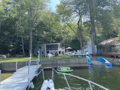 House Pet-friendly North Windham