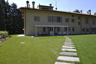 Casa Terrazza/balcone Appiano Gentile