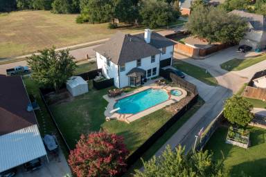 House Lewisville