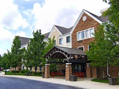 House Pet-friendly Parsippany-Troy Hills