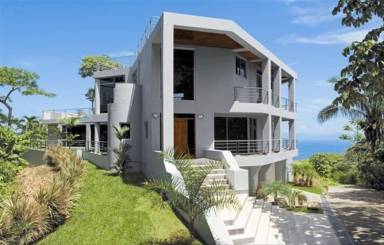 House Playa Blanca