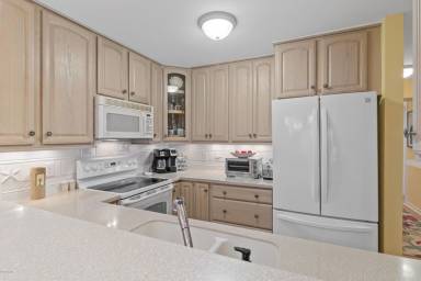 Condo Salter Path