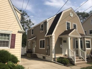 House Bloomfield