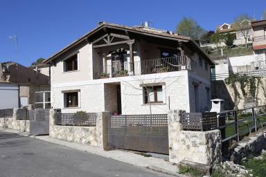Casa Balcón Pesquera de Duero