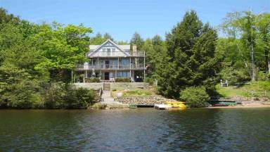 New Hampshire Vacation Rentals: Cabins & Houses | HomeToGo