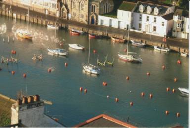 Apartment Yard Looe