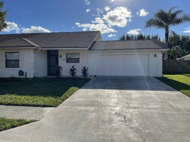 House North Palm Beach Heights