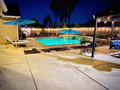House West Fresno