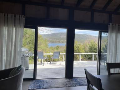 House Pet-friendly Somesville