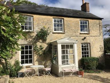 Holiday lettings in Woodstock are the gateway to the Cotswolds - HomeToGo