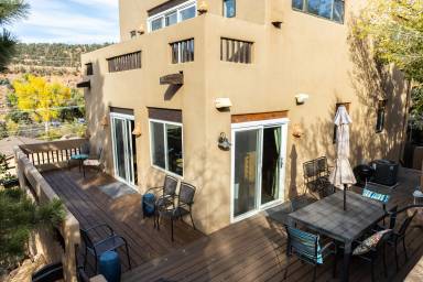 House Manitou Springs