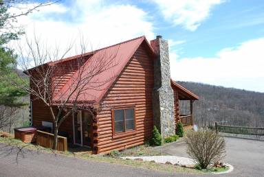 Cabin West Jefferson