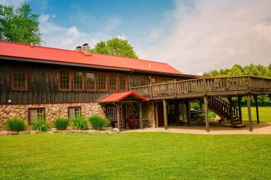 Lodge Balcony Walhonding