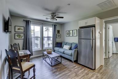 Villa Kitchen Bluffton