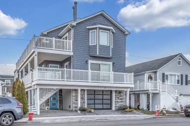 House Long Beach