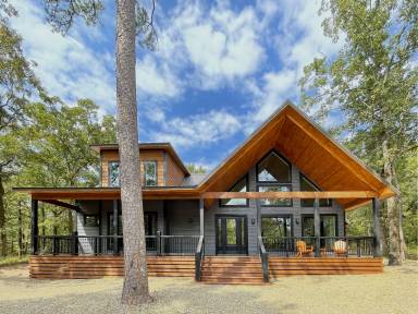 Cabin Broken Bow