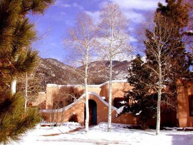 House Pool Arroyo Seco