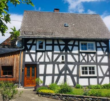 Ferienwohnungen und Unterkünfte in Rennerod - HomeToGo
