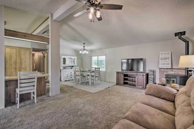 House Lake Isabella