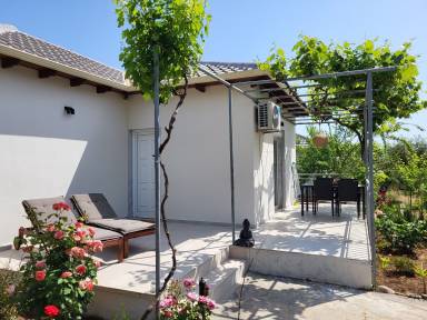 House Pool Chrisi Ammoudia