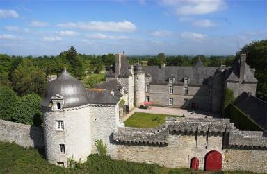 Castle Saint-Trimoël