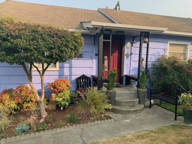 House Kitchen Port Orchard