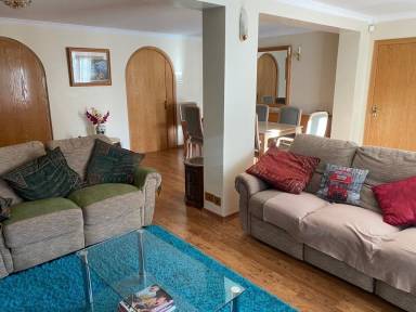 House Pet-friendly East Finchley