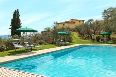 Apartment Pool Loro Ciuffenna