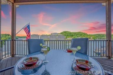 House Hurricane Deck